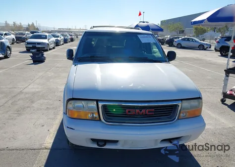 1998 GMC Jimmy Slt из США, поврежденный, VIN 1GKDT13W4W2524543
